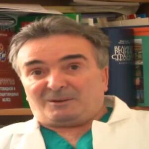 JEDAN OD NAJVEĆIH SRPSKIH HIRURGA, NEKRŠTEN, BEZIMEN: Živog ga sahranili odmah po rođenju, 3 godine nije progovorio