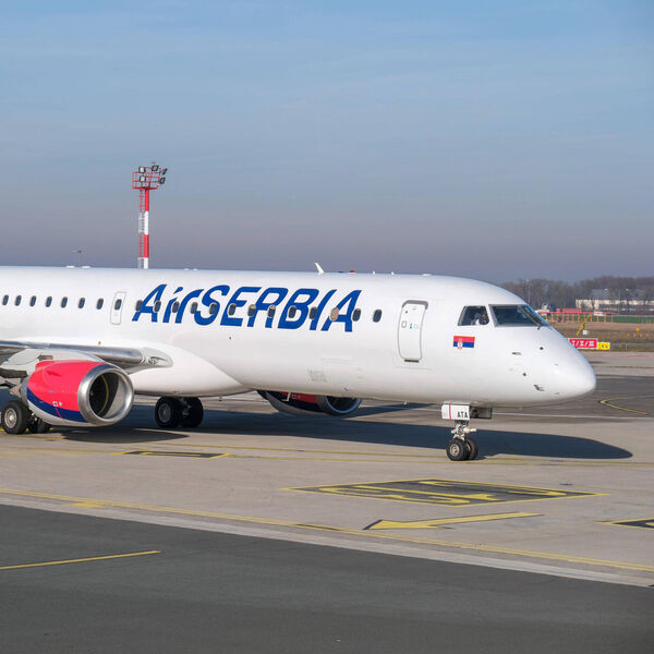 Poslednje sletanje Er Srbijinog kapetana na beogradski aerodrom: &bdquo;Zoki samo jako u penziju!&ldquo; (VIDEO)