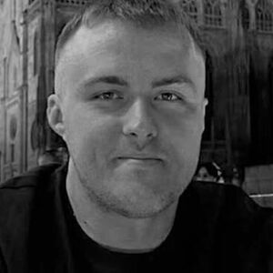 Borio se kao lav, ali je bolest bila jača od njega: Preminuo Luka (26), tuga do neba