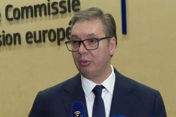 Vučić se obratio iz Brisela: "Pitanje je kada stiže upozorenje za sekundarne sankcije"
