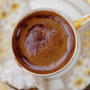 Doktorka koja pije 5 kafa dnevno otkriva zašto je dobro piti kafu svaki dan: Lekari o ovome ćute, čini čudo u telu!