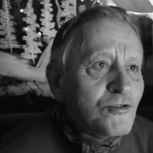 SAHRANJEN KOSMAJAC! Posle saučešća, jedan od sinova se oglasio BRUTALNOM porukom