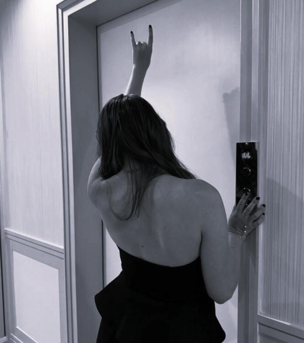 Mlada pevačica poginula u saobraćajnoj nesreći!