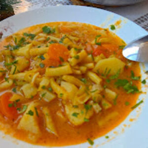 Posna kuvana, čorbasta boranija: Bakin recept prste da poližete, sprema se brzo i lako