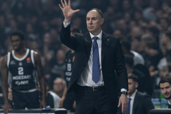 "Osećaj je sjajan. I dalje se tresem, ovaj kraj utakimce je bio stresan, ali... Dobro je, pobedili smo"