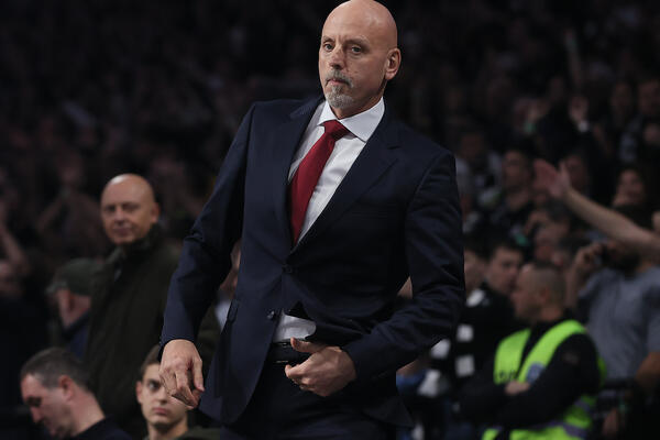 Saša Obradović pred Partizan - "kao i pred svaki derbi - favorita nema bez obzira na plasman na tabeli"