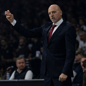 Crvena zvezda osakaćena otišla u Izrael!