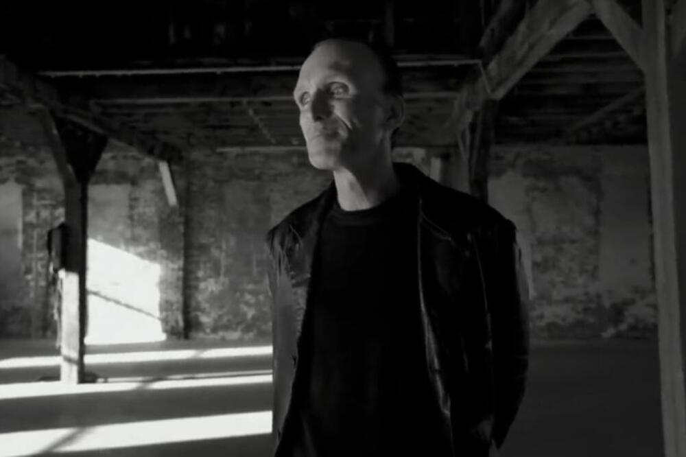 Čuveni glumac nađen mrtav u svom stanu: Jedna stvar zaprepastila je javnost