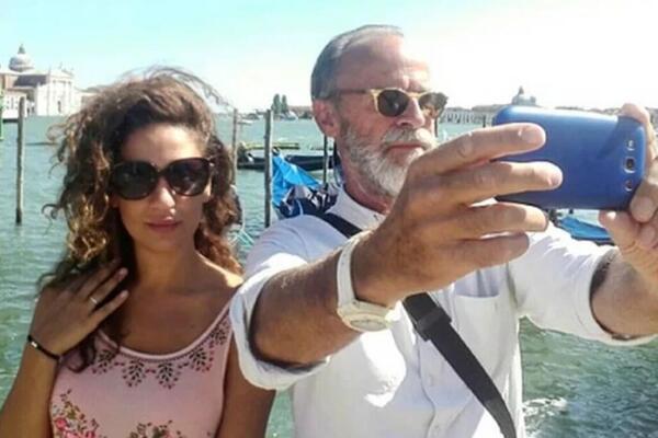 POSLE PROPALOG BRAKA NAŠAO 30 GODINA MLAĐU! Dok je napadaju, ona brani njegove SEDE