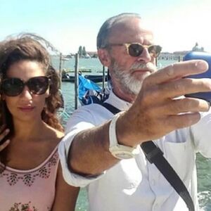 POSLE PROPALOG BRAKA NAŠAO 30 GODINA MLAĐU! Dok je napadaju, ona brani njegove SEDE