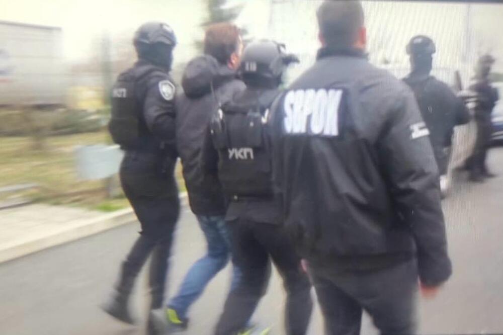 Objavljeni detalji izručenja Zvicerovog kuma! Ponovo uhapšen dok je čekao da se razduži