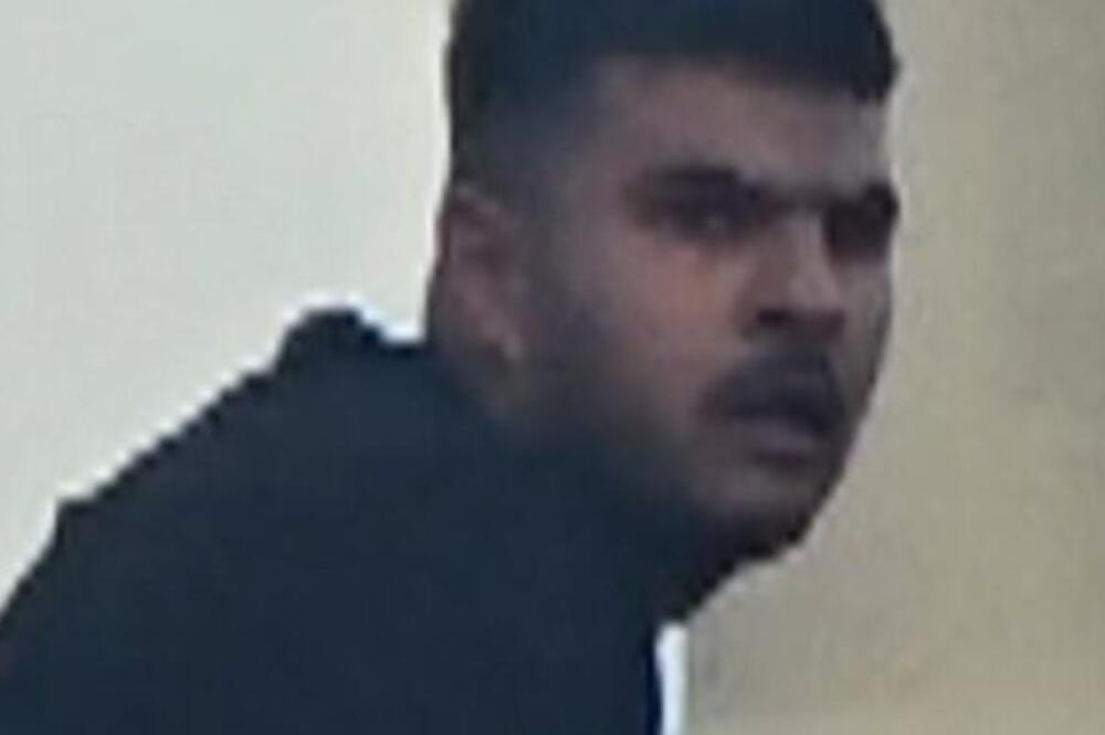 OBJAVLJENE SLIKE TERORISTE IZ SIDNEJA! Rešetao ljude na plaži, a onda naleteo na heroja Ahmeda!