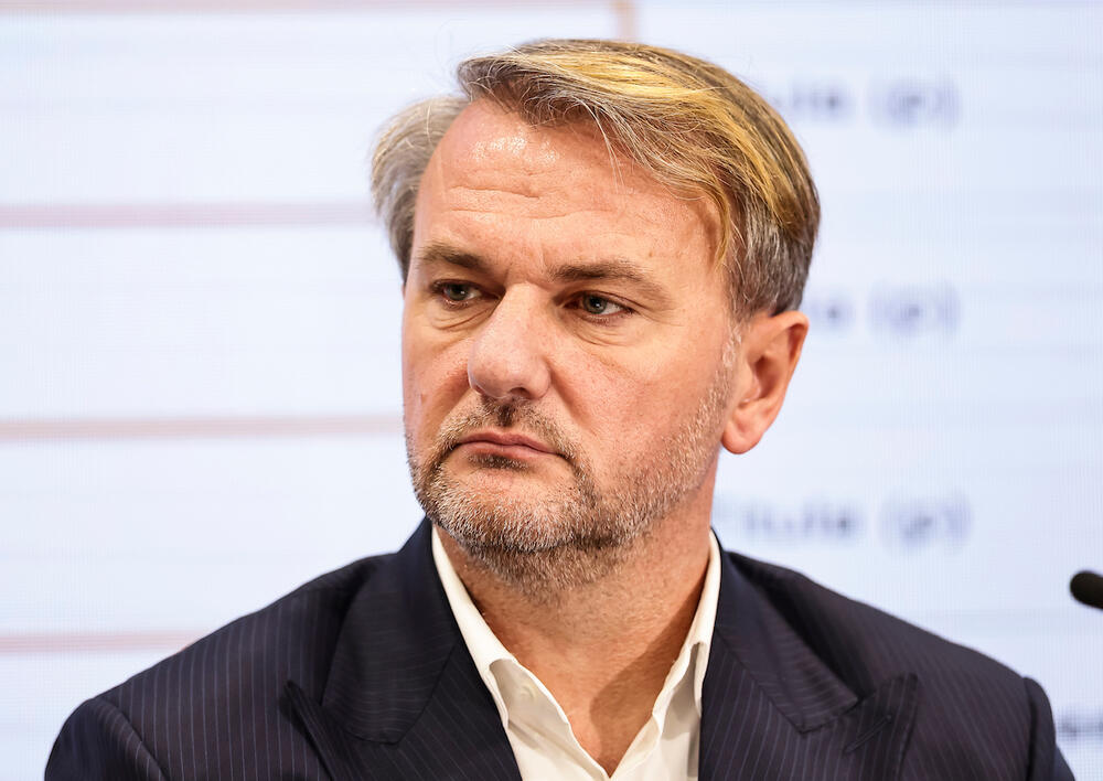 Ostoja Mijailović neće podneti ostavku na mesto predsednika KK Partizan!