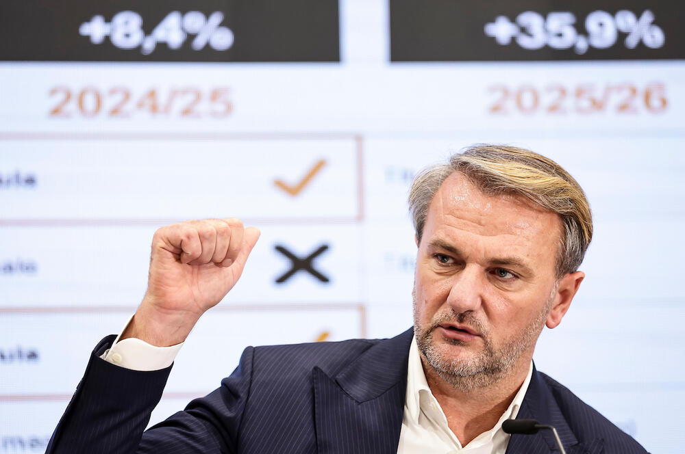 Ostoja Mijailović o sastanku i kaznama za igrače, Zvezdi, nepopularnosti, meču sa Bajernom, čarteru iz Dubaija