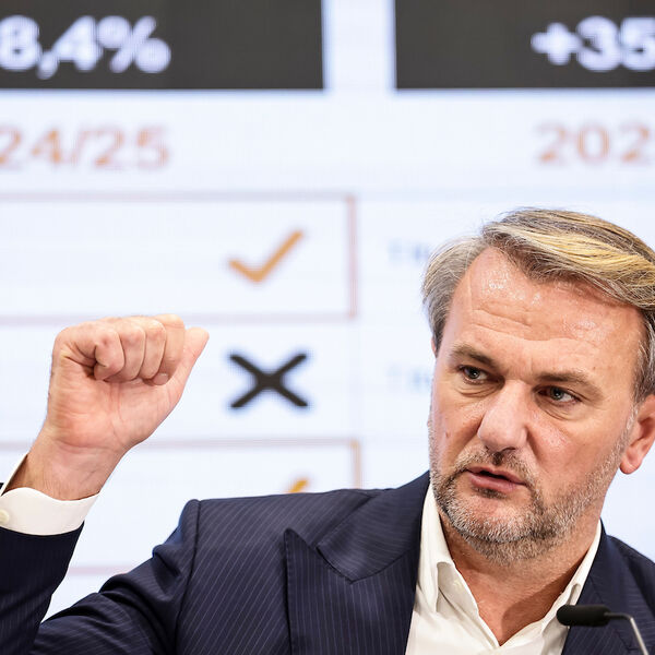 Ostoja Mijailović o sastanku i kaznama za igrače, Zvezdi, nepopularnosti, meču sa Bajernom, čarteru iz Dubaija