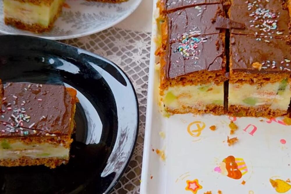 RECEPT IZ BAKINE STARE SVESKE! Cela porodica će jesti DEZERT - NESTAĆE ZA 5 MIN: Zašto se zove &bdquo;Jastuk kolač&ldquo;?