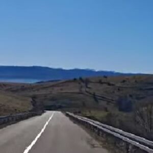 Šokantan prizor usnimljen na jugozapadu Srbije: Ovo nije normalno! (VIDEO)