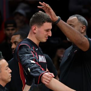 Nikola Jović - ludi Srbin, osmeh i lokva krvi! (Video)