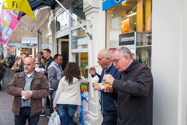 CRNA LISTA NAMIRNICA SRPSKE PROFESORKE! Štetni za srce i povećavaju RIZIK OD RAKA - ne bi ih JELA NI ZA ŽIVU GLAVU