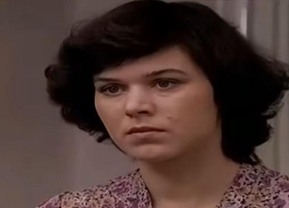 Juga je obožavala, bila u braku sa ovim glumce, a tokom rata napustila Beograd: Evo gde je danas Vlasta Knezović