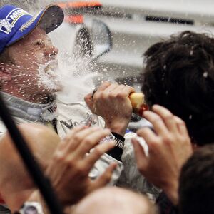 "SR*O SAM U WC": Najurnebesniji momenti Kimi Raikonena u privatnom izadanju, došao mrtav pijan, pričao na RUSKOM..