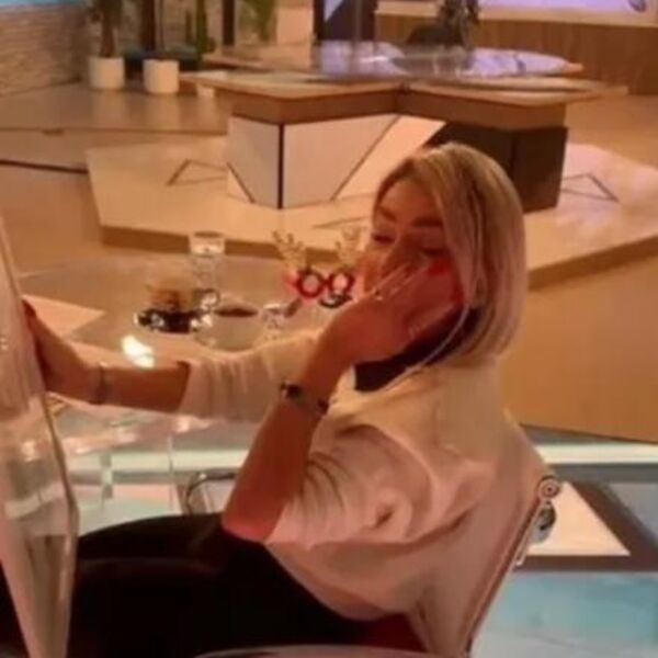 "NE FOLIRAJ GLUMICE": Jovana Jeremić PLAČE, a Srbi je URNIŠU! Razvlače je po mrežama, ovo je razlog