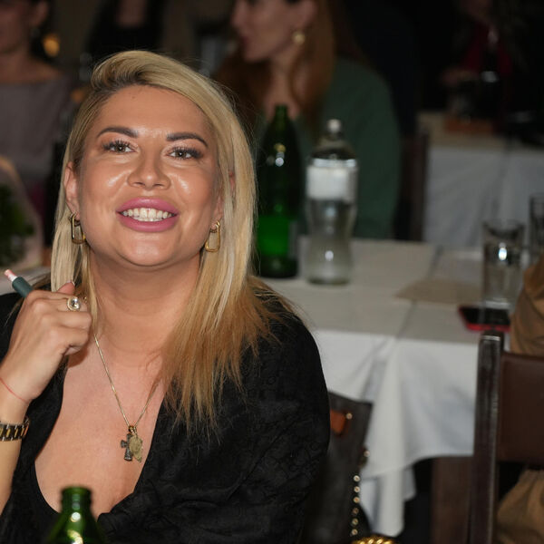 Da li biste je ikada prepoznali: Ovako je Dea Đurđević nekada izgledala, kikice, go stomak i pirsing, druga osoba