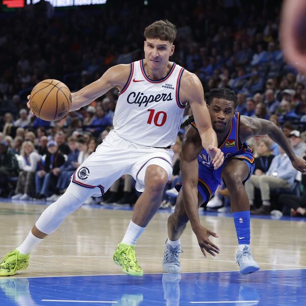 Bogdan Bogdanović treći strelac Klipersa u porazu u gostima kod šampiona (Video)