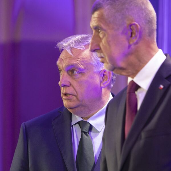 BABIŠ POSLAO ALARMANTNO UPOZORENJE TRAMPU: "Orešnik za 26 minuta stiže do Bele kuće"