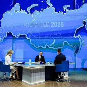 PUTIN SE BRUTALNO NARUGAO MOĆNICIMA, A NIJE REKAO NI REČ! Šok detalj digao svet na noge - SVE JE JASNO KAO DAN!