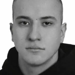 "MOŽDA SMO GA SAMO PRVA DVA ČASA ZVALI MARIĆU" Dino (19) preminuo nakon 3 meseca kome, Mostar zavijen u crno!