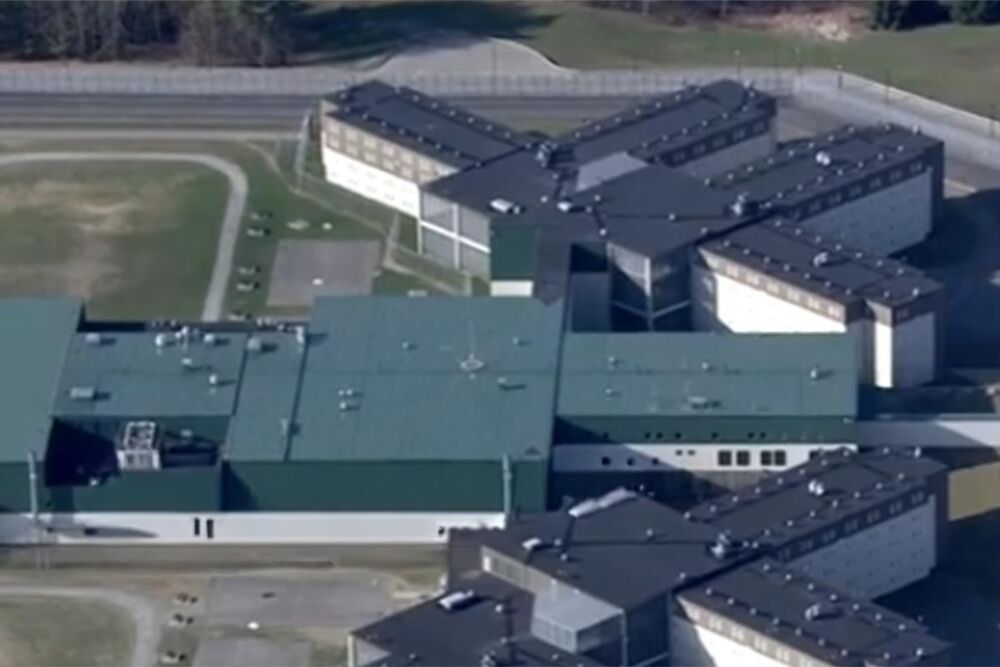 Zatvo0r Brajana Volša, Brajan Volš, Zatvor