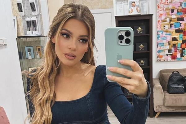 Kad se ona razgoliti muški rod ne zna za sebe: Na figuri joj mogu pozavideti duplo mlađe, ovakva se jednom viđa