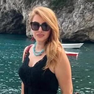 Ana, ćerka vlasnika poznate poslastičarnice, BRUTALNO UBIJENA PRED OČIMA MAJKE! Komšije čule vrištanje, a onda...