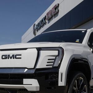 OVO SU 10 NAJNEPOUZDANIJIH AUTOMOBILA ZA 2026. GODINU: Ako se desi KVAR, koštaće vas po nekoliko HILJADA EVRA!