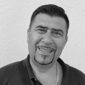 POSLEDNJI SNIMAK POGINULOG SARADNIKA HANKE PALDUM! Evo šta je radio par SATI pred POGIBIJU