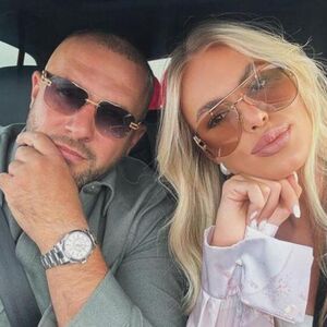 AGONIJA SE ZAVRŠILA, KONAČNO SLETEL U SRBIJU! Polumenta sa trudnom ženom i decom jedva stigao kući