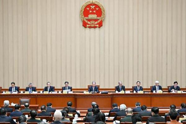 Kineski premijer pozvao na dodatne napore za izradu nacrta 15. petogodišnjeg plana