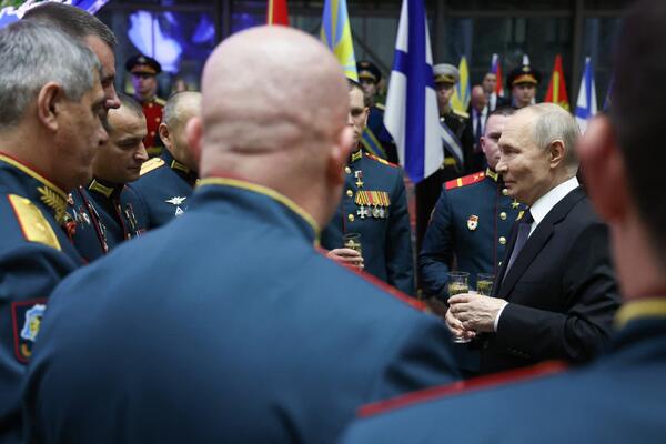 PUTINOVI GENERALI PADAJU KAO DOMINE, spisku mrtvih NEMA KRAJA! Likvidacije se samo nižu, a jedan detalj UŽASAVA!