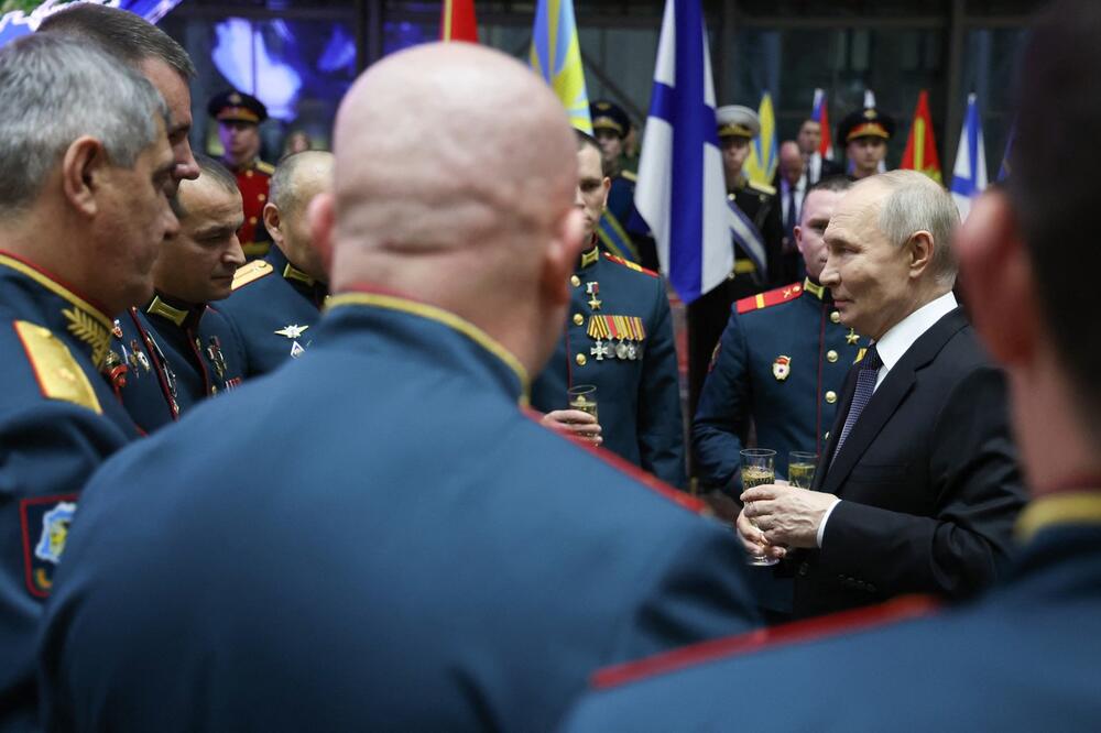 PUTINOVI GENERALI PADAJU KAO DOMINE, spisku mrtvih NEMA KRAJA! Likvidacije se samo nižu, a jedan detalj UŽASAVA!