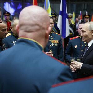 PUTINOVI GENERALI PADAJU KAO DOMINE, spisku mrtvih NEMA KRAJA! Likvidacije se samo nižu, a jedan detalj UŽASAVA!