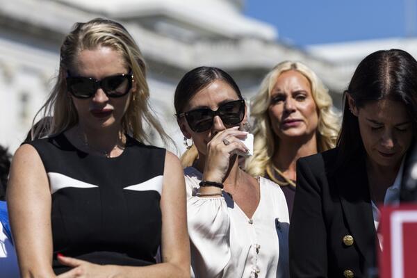 Marinu je imala 14 godina kad je pedofil počeo da je zlostavlja, SA 17 JE BILA PREVIŠE STARA ZA NJEGA! Ono što...