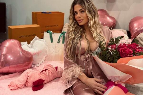 POGLEDAJTE SAMO NEKRETNINU SVEŽE MAME! Marijana kupila kuću od snimaka sa Tiktoka, a sad je i LEPO OKITILA