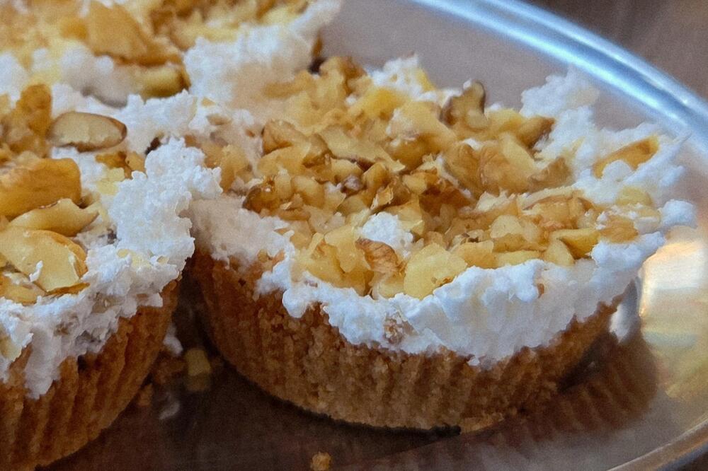 SAMO UBACITE U BLENDER I GOTOVO! Kolač je spas za svaku domaćicu jer nema RERNE - recept dobar i za POČETNIKE