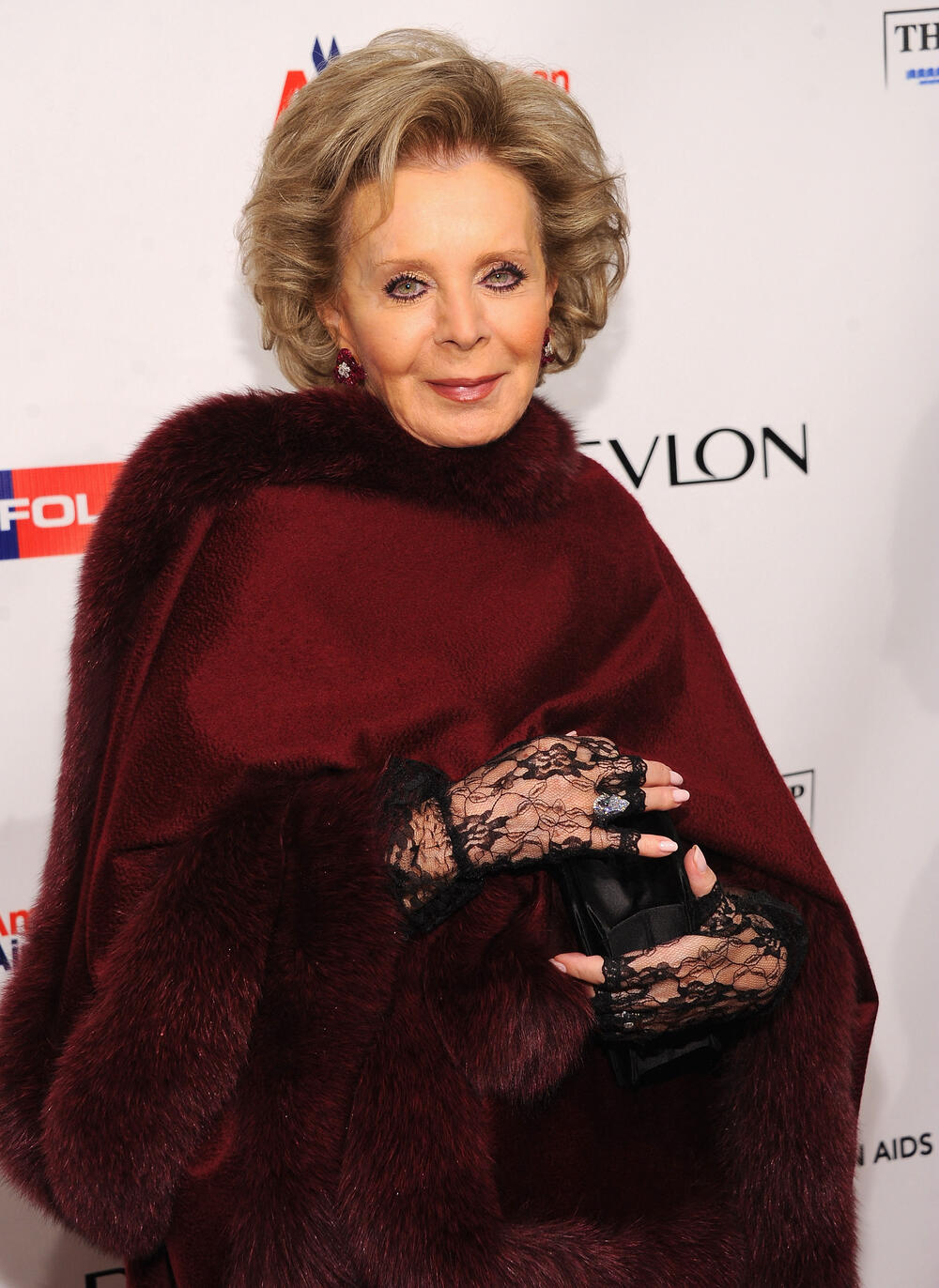 Imala 4 muža, dvojica umrla na misteriozni način: Bogatašica se do smrti bahatila, a u grob odnela najveću tajnu