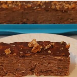 Stara sarajevska torta koja osvaja već na prvi zalogaj: Ne peče se a pravi se začas, gosti uvek traže recept!