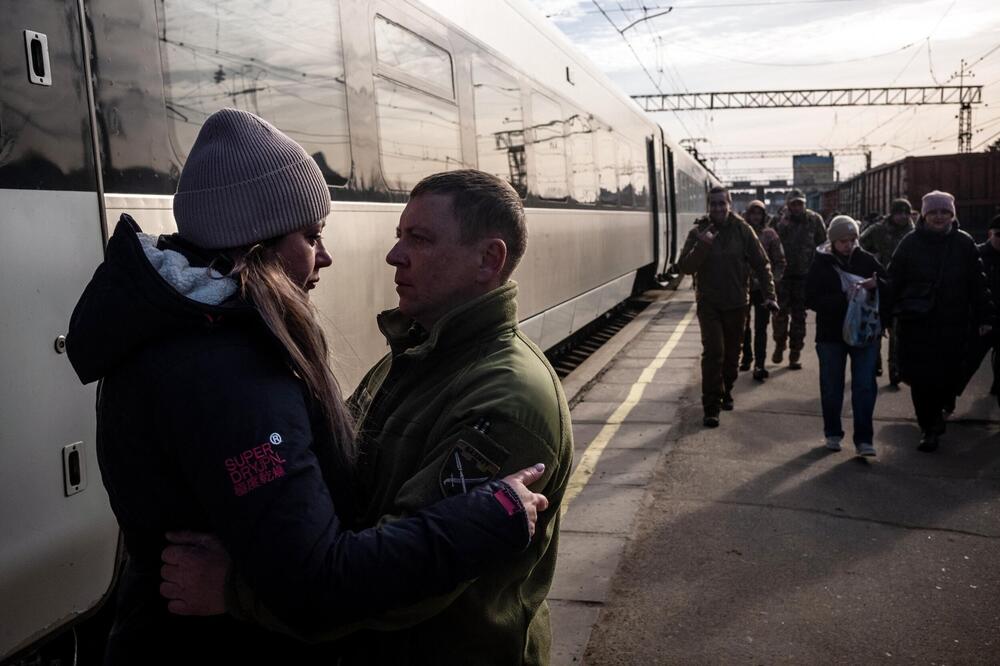 Ukrajina pokrenula novi program za vojnike! Od sada će zamrzavati spermu, a sve zbog ove katastrofe!