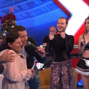 OVAKO DANAS IZGLEDA DIVNA DNK! Posle skandala sa POLICIJOM, došla na TV - sačekao je i POKLON ZA 18+