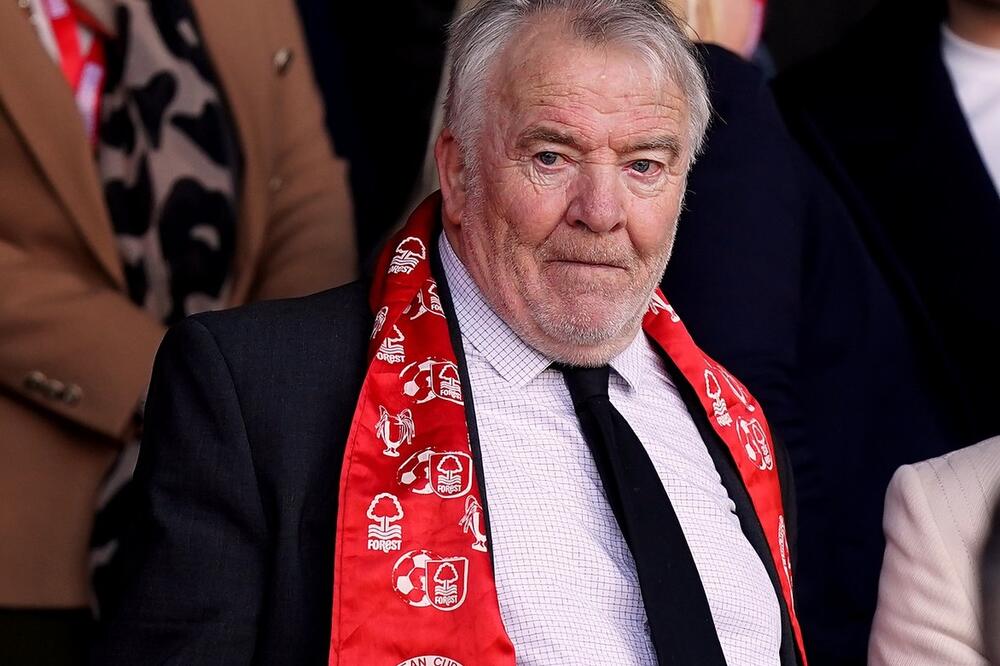 Ostrvo u suzama: Preminuo fudbalski Pikaso