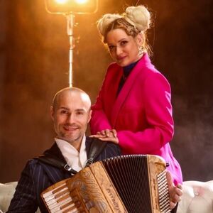 Na kraju godine Saška Janks objavila čak tri nove pesme - Trilogija u jednom danu